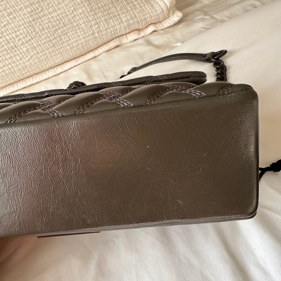 medium size ( off brownish color way) - Picture 5 of 10